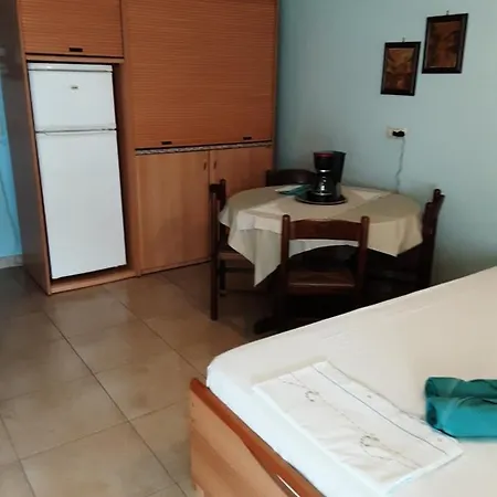 Sun Fun Apartment Palaiontsiflikion