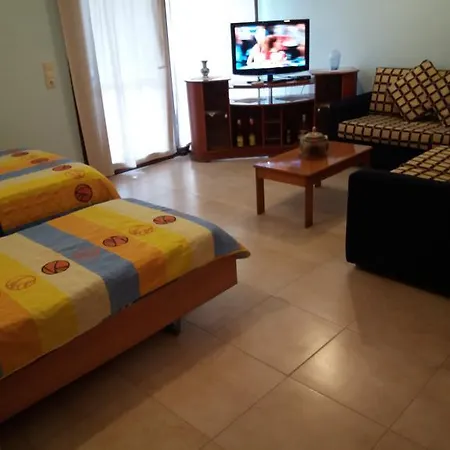 Sun Fun Apartment Palaiontsiflikion